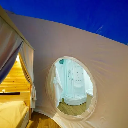 Luxury tent Luxury Bubble Suites