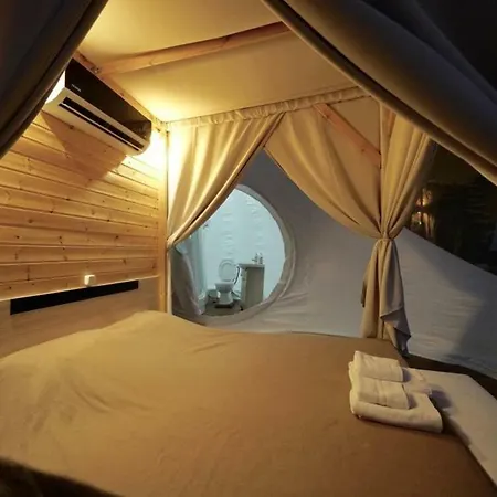 Luxury Bubble Suites * Nea Moudania